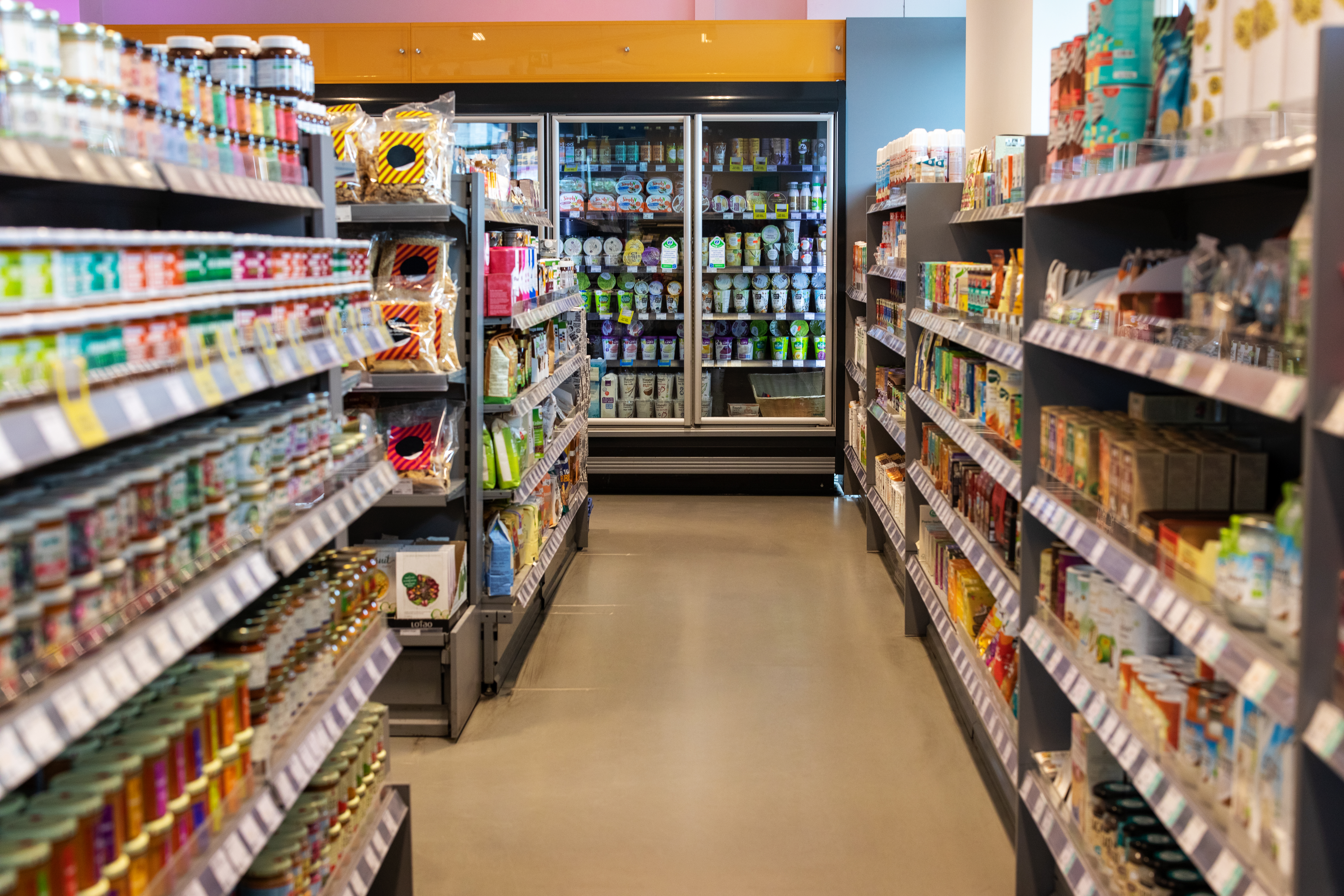 Cover image 1 for Shelf Space Optimization for SMB CPG Brands
