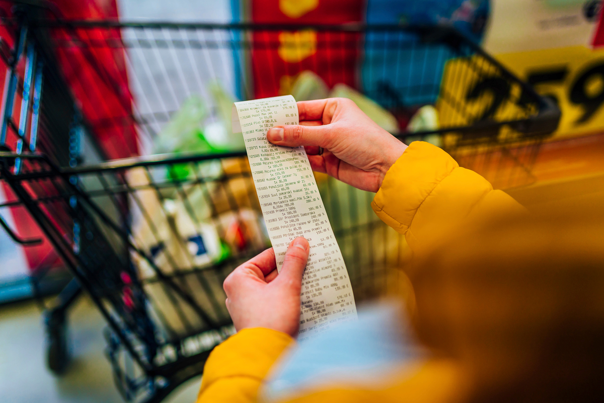 Cover image 1 for The ‘Cost of Living’ Catalyst: Top 5 Consumer Trends to Monitor into 2024
