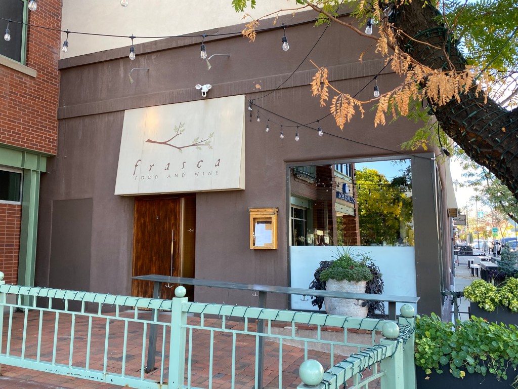 Inline image 44 for NIQ Loves Emerging Brands