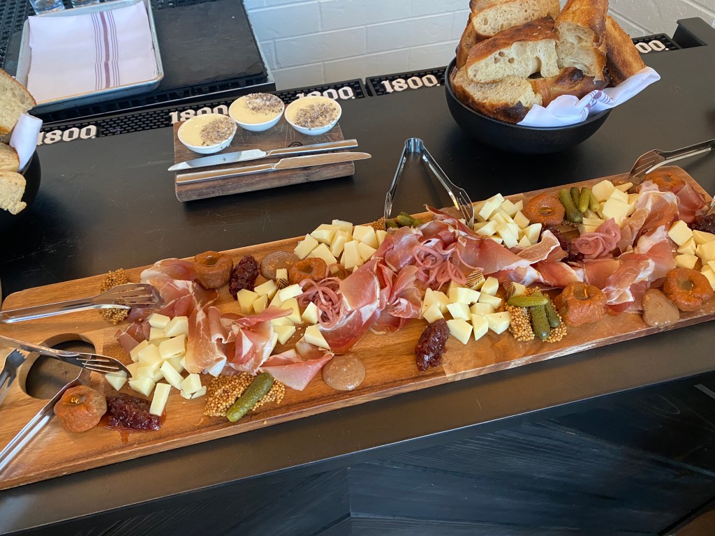 Inline image 16 for NIQ Loves Emerging Brands