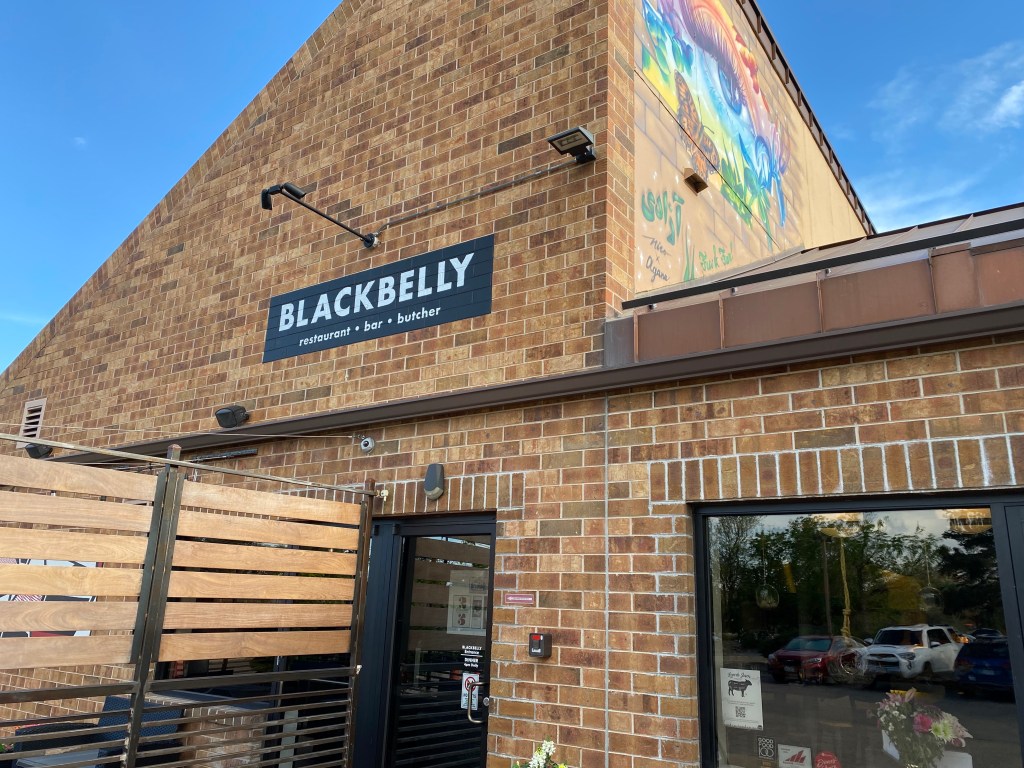 Inline image 13 for NIQ Loves Emerging Brands