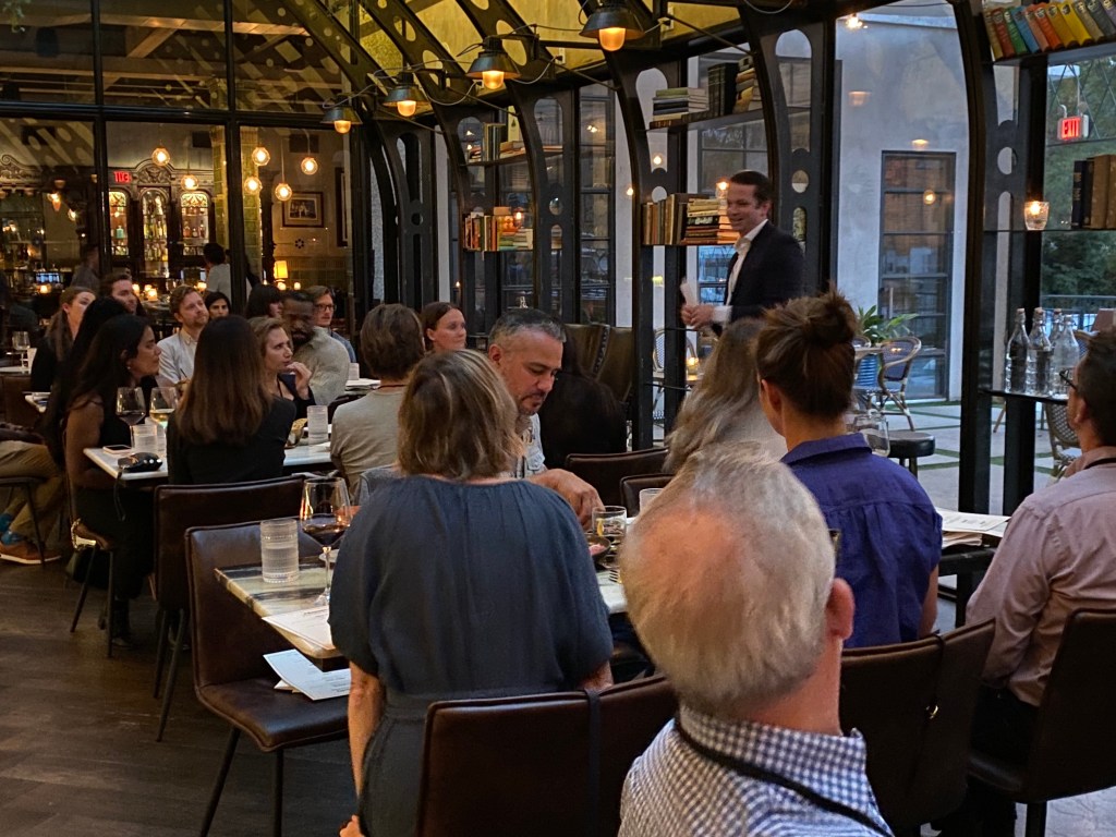 Inline image 43 for NIQ Loves Emerging Brands