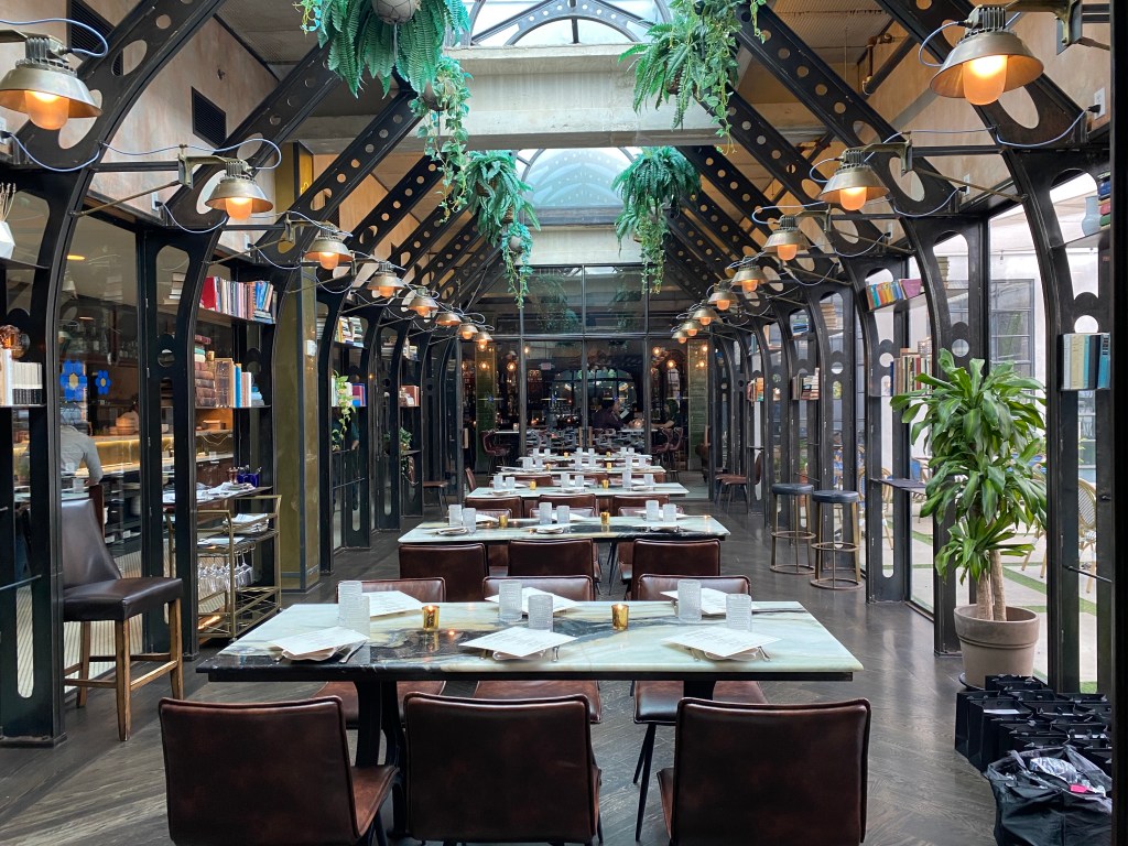 Inline image 38 for NIQ Loves Emerging Brands