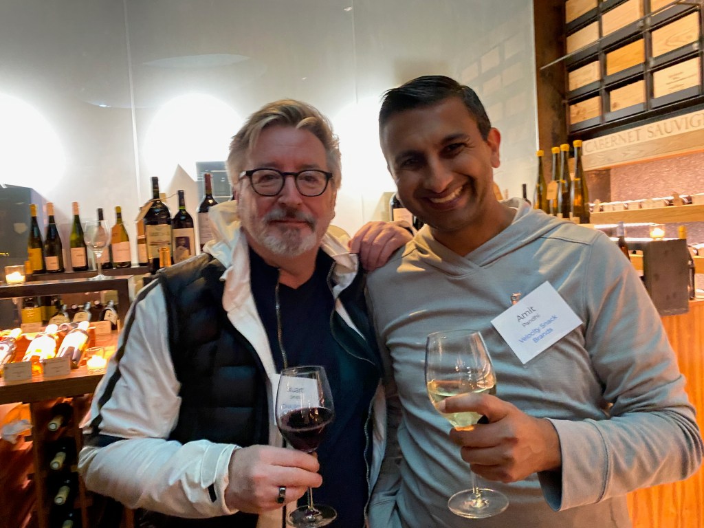 Inline image 28 for NIQ Loves Emerging Brands