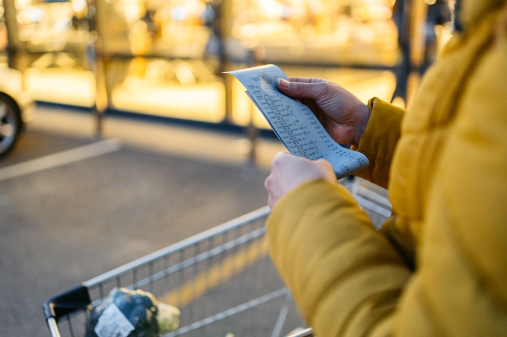 NIQ Studie: Preise bei Handelsmarken bis zu 364 Prozent günstiger