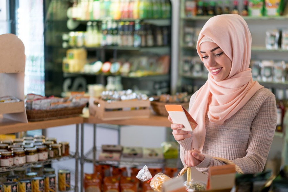 arab girl in a restaurant