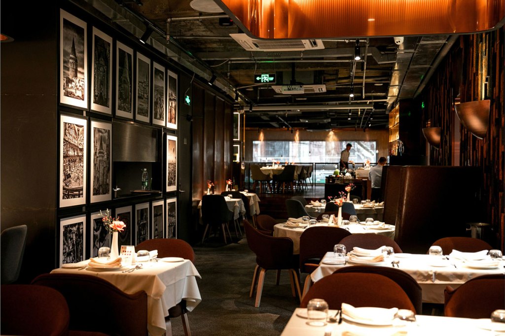 restaurant interior
