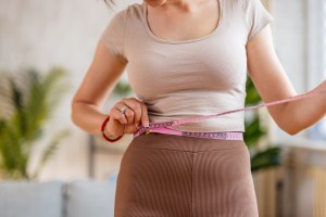 Além da saúde: como as “canetas emagrecedoras” estão redesenhando o consumo no Brasil