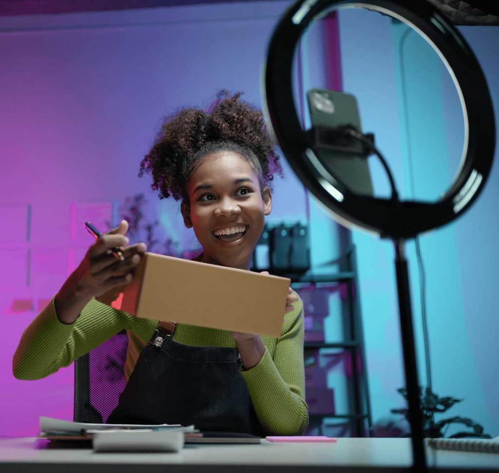 Cover image 11 for The Commerce Revolution: Where East Meets West