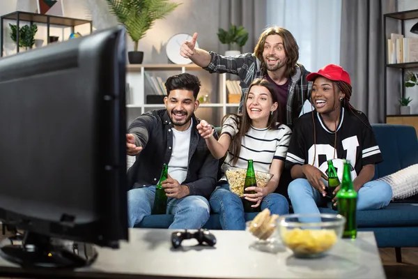 Imagen principal de El Mundial 2026 eleva la demanda de las bebidas, precocinados y congelados