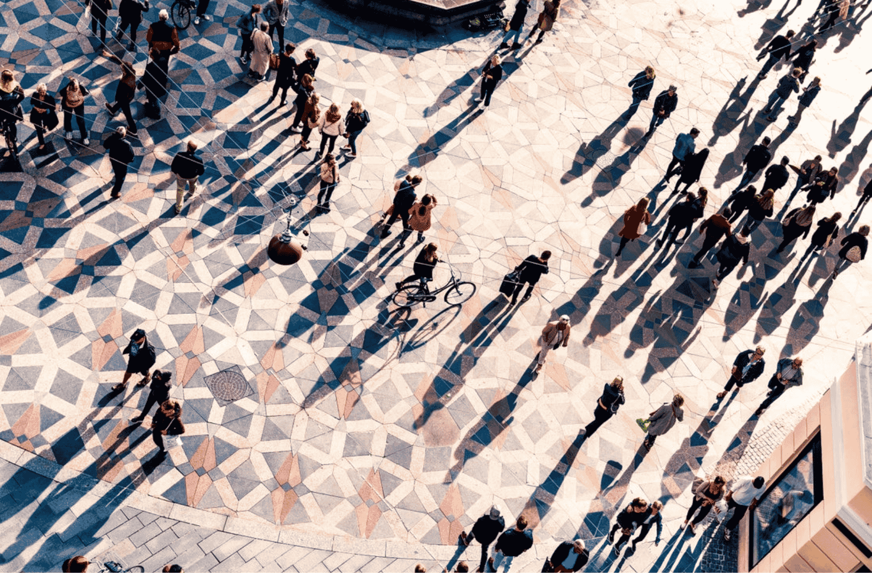 taiwan people crossing the street
